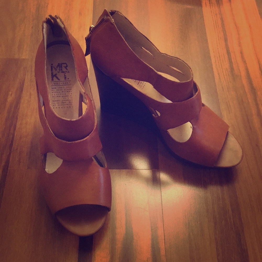 MRKT wedge shoes